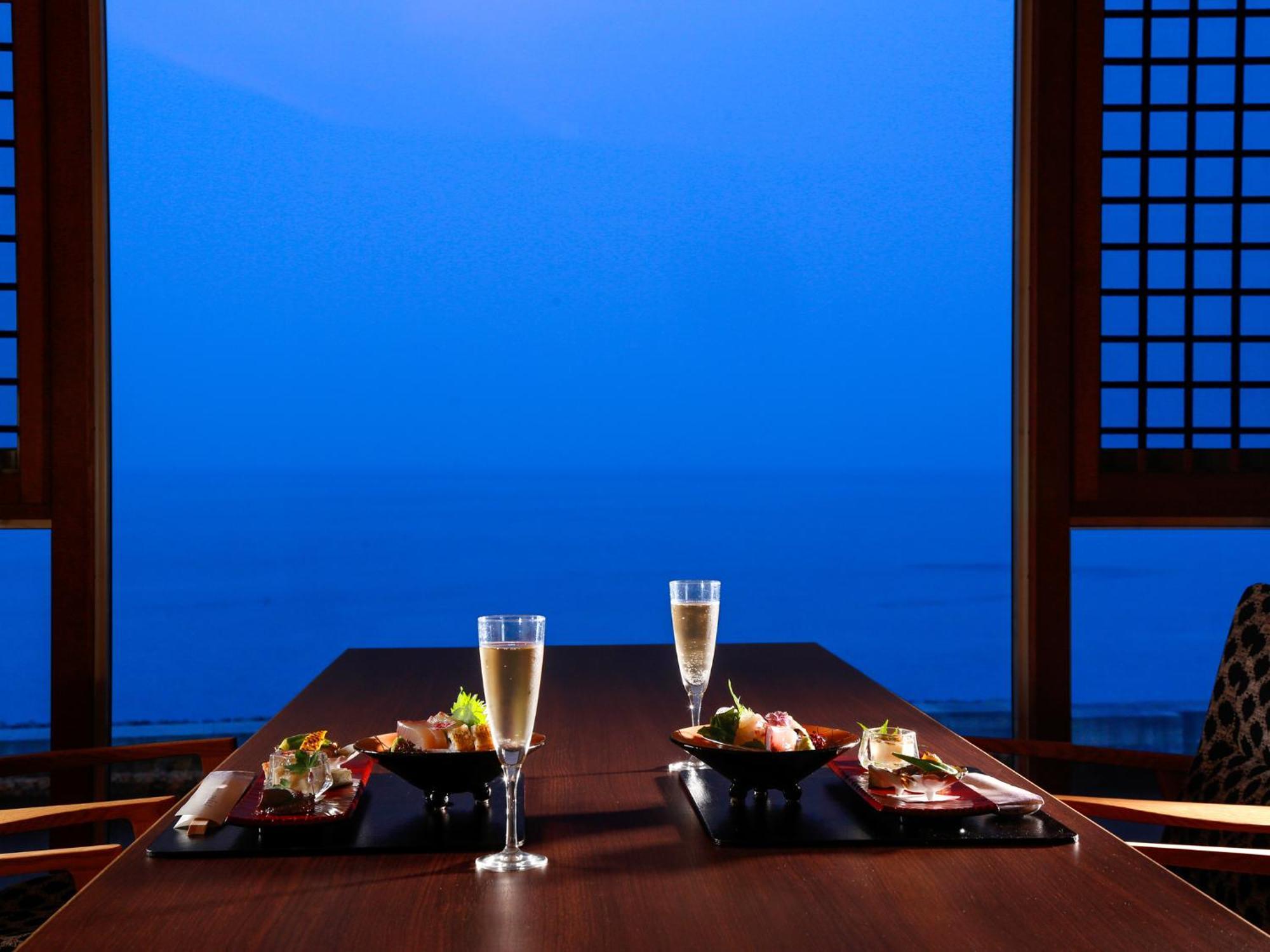 Awaji Yumesenkei Hotel Szumoto Szoba fotó